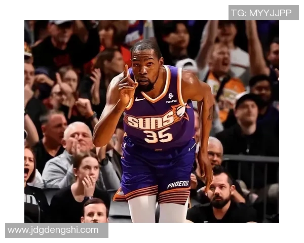 骑士与卡尔特人激战正酣NBA赛场精彩瞬间回顾与分析